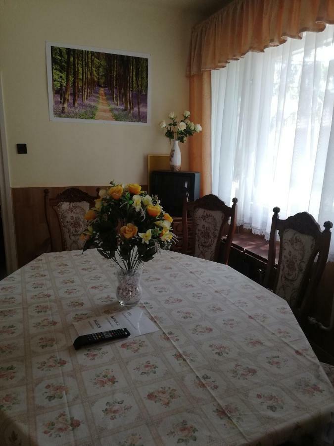 Szoboszlofonix Vendeghaz Hotel ไฮจ์ดุสโซบอสโล ภายนอก รูปภาพ